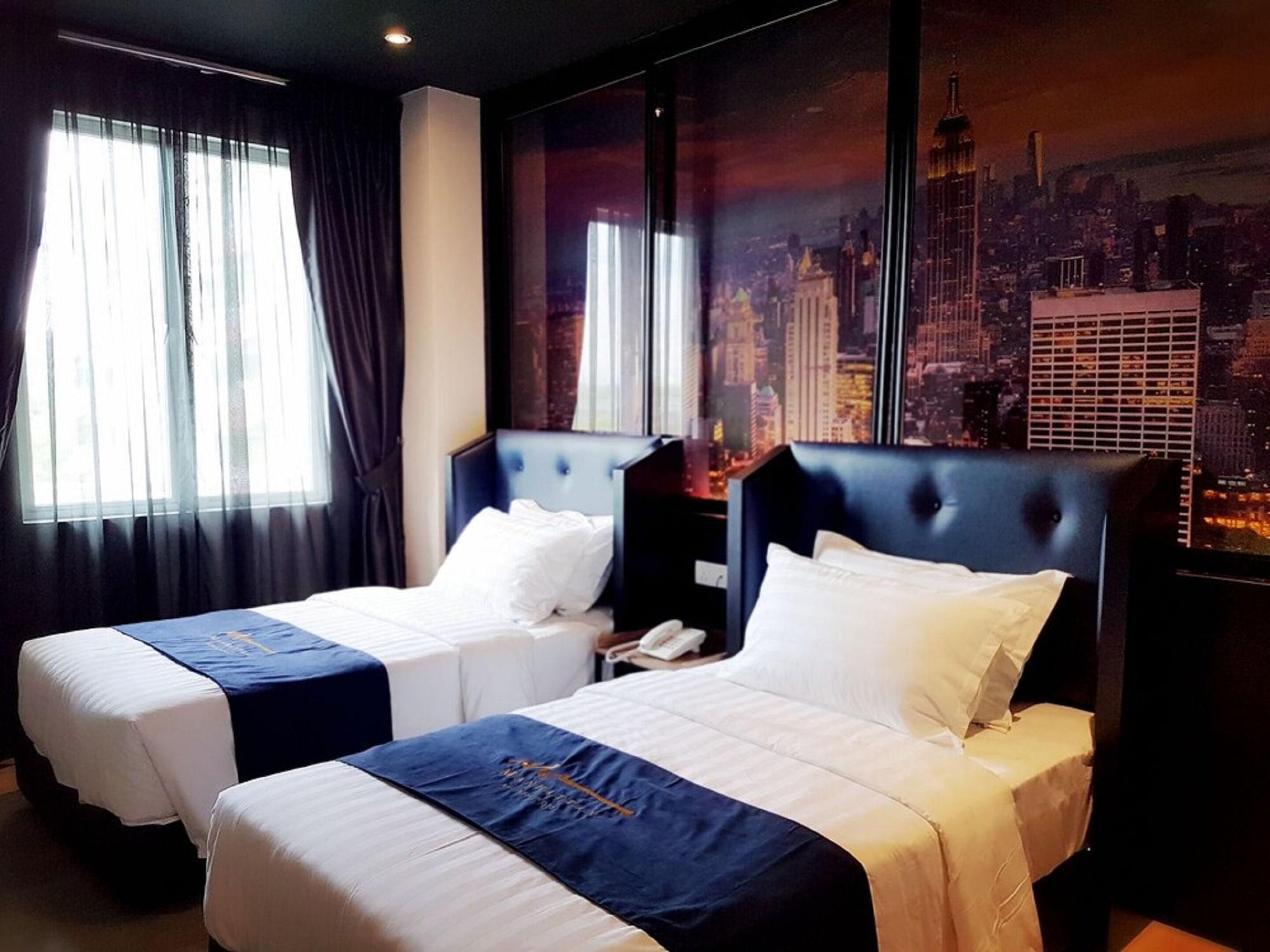 Manhattan Business Hotel Ttdi Куала-Лумпур Екстер'єр фото