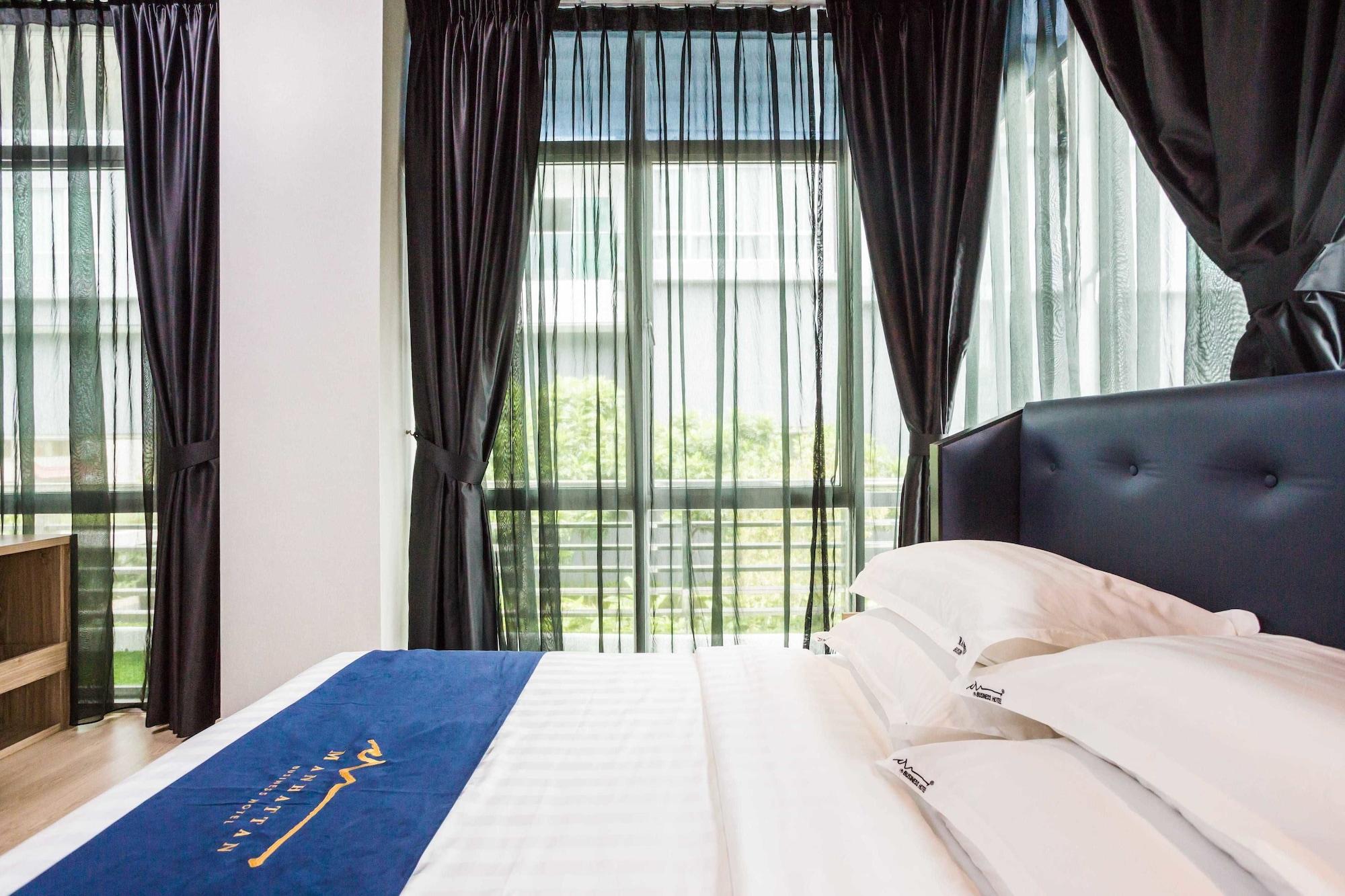 Manhattan Business Hotel Ttdi Куала-Лумпур Екстер'єр фото