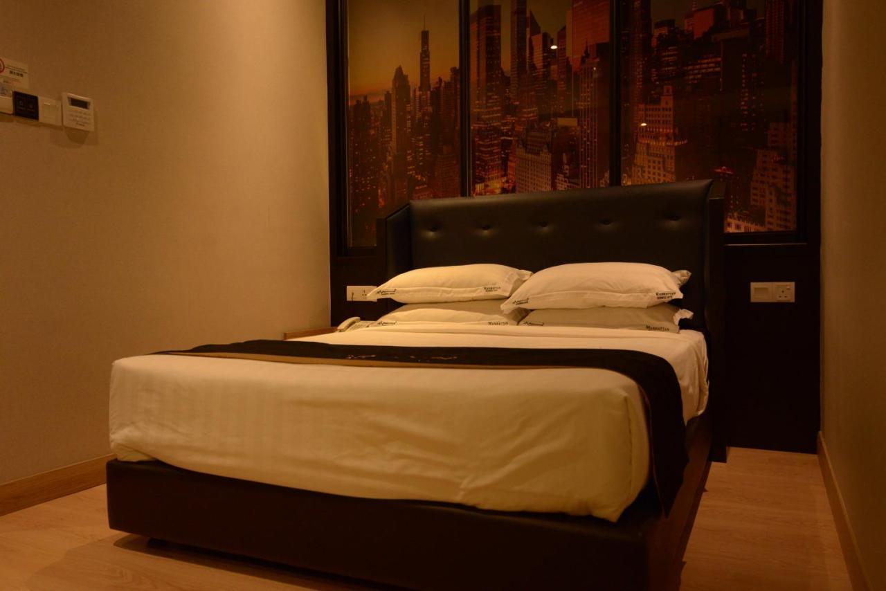 Manhattan Business Hotel Ttdi Куала-Лумпур Екстер'єр фото