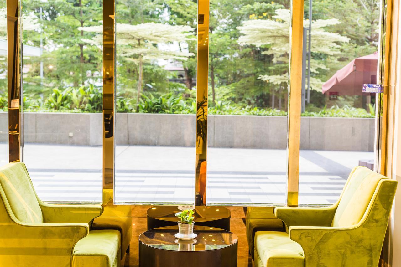 Manhattan Business Hotel Ttdi Куала-Лумпур Екстер'єр фото