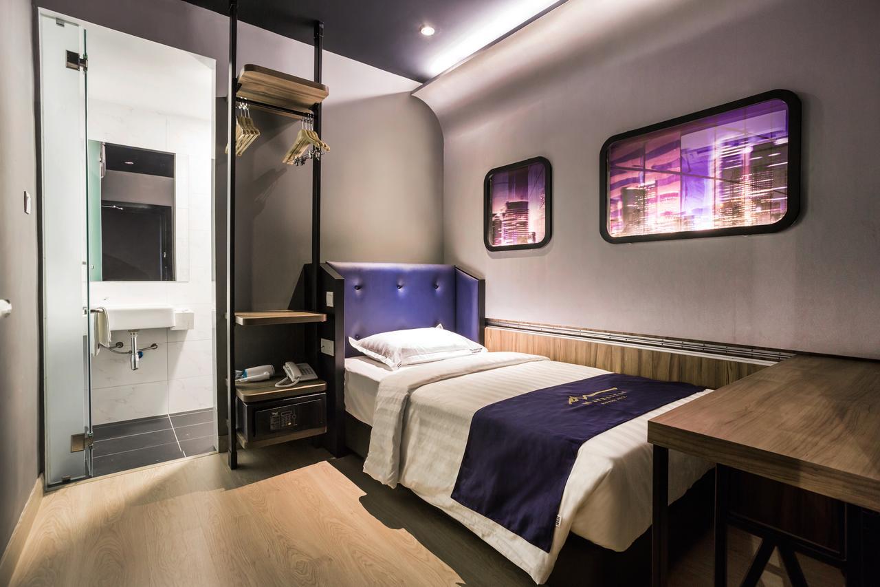Manhattan Business Hotel Ttdi Куала-Лумпур Екстер'єр фото