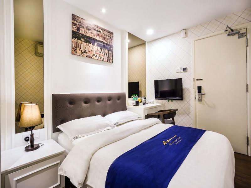 Manhattan Business Hotel Ttdi Куала-Лумпур Екстер'єр фото